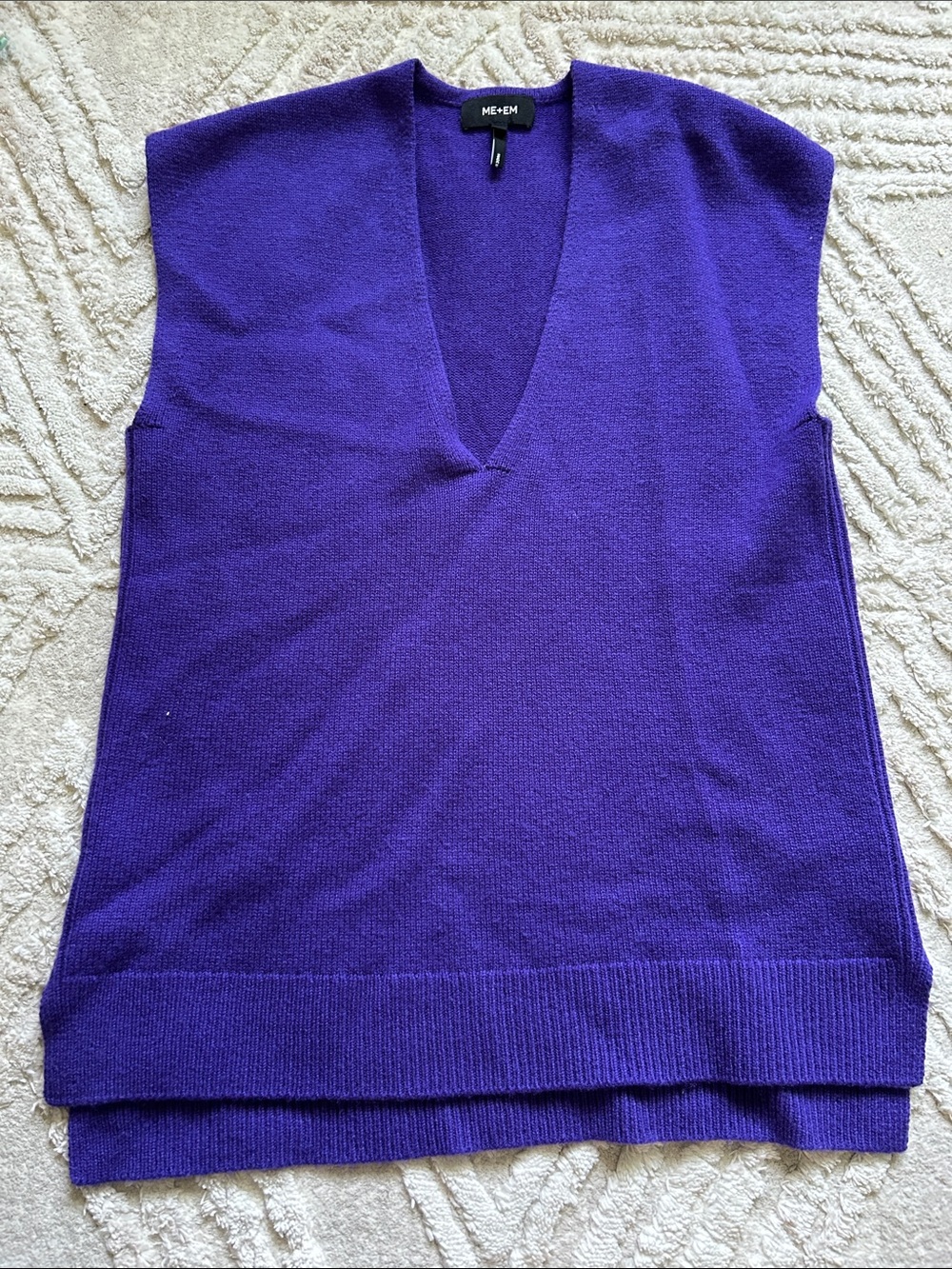 ME+EM Vibrant Purple Sleeveless V-Neck Knit wool and cashmere l Vest